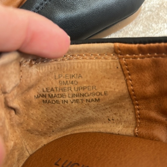 Brand New Lucky Brand Genuine Leather Black Slip On Ballet Flats Zippered Back - Picture 10 of 16